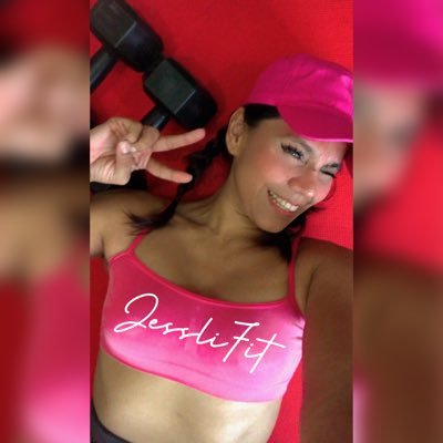 Creadora, Gerente y Propietaria en JessliFit 💪🔥La danza, mi pasión. Comunicadora Social, bailarina y actriz. Personal Trainer. Zumba Fitness.Strong by Zumba👊