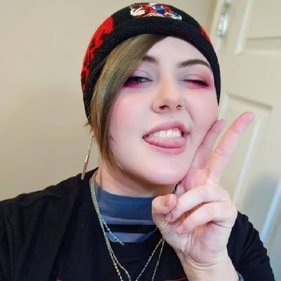 peppertonyy's profile picture. *They/Them*