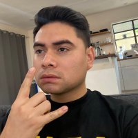 Carlos 🇺🇸🇲🇽🇸🇻🦖 (@salinascgs1) 's Twitter Profile