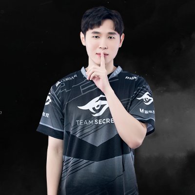 SClawww's profile picture. Follows you.