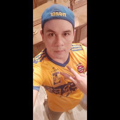 Regiomontano orgullosamente. Lo que mas amo es mi familia. Me gusta correr y jugar fútbol. Mis equipos: Cowboys, Real Madrid y soy tigre de corazón.🐯💛💙