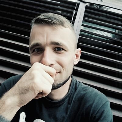 izvergart's profile picture. #Cherkasy 🇺🇦 | #Prague 🇨🇿 | #Wroclaw 🇵🇱 
 
Of arctic eyes and hard earned rust ©
 
Дух останнього авантюриста