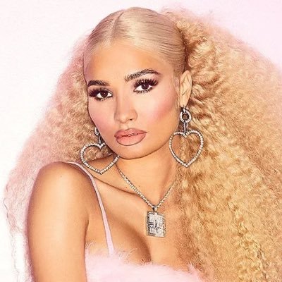 Your #1 source for your daily dose of Pia Mia, We bring you all the latest news, pictures, videos etc, not affiliated with Pia or her team.