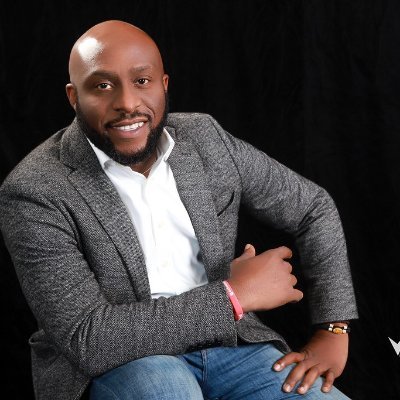 With 16+ years of experience, Anslem Oshionebo is a Fintech professional and entrepreneur.