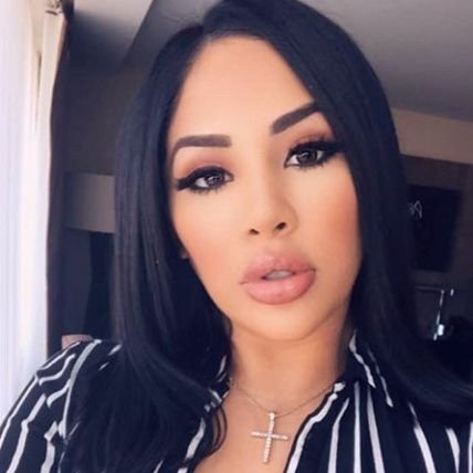 BeckyLarace's profile picture. single