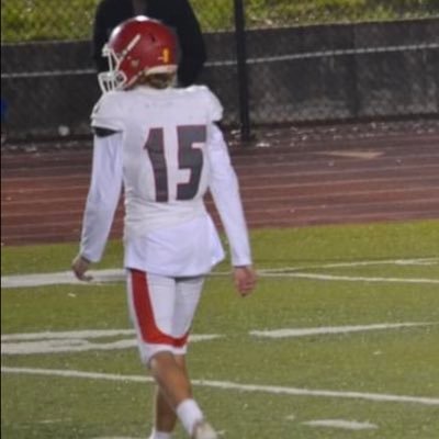 Class of 2022 DB/WR🤟🏼football/basketball🏈🏀 6’0 165 pound senior