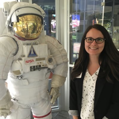 Strat Comm for @NASA’s Human Landing System Program at @NASA_Marshall 👩🏽‍💻🚀🌚 Formerly @GeorgiaTech govt affairs comms 🐝🍑🇺🇸 Tweets/opinions mine 🙋🏽‍♀️