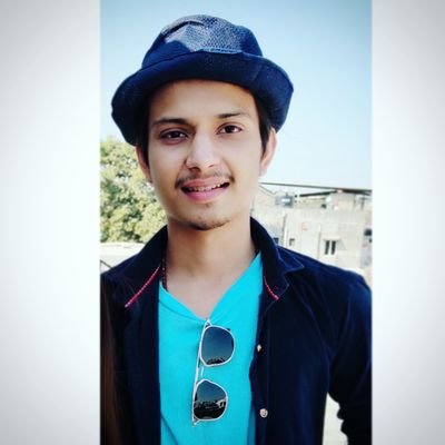 imyashtailor's profile picture. CS Student🎓💻
Enthusiastic to know new things💡