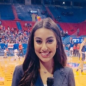 Reina Flores