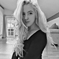 Adina (@adina28039) Twitter profile photo