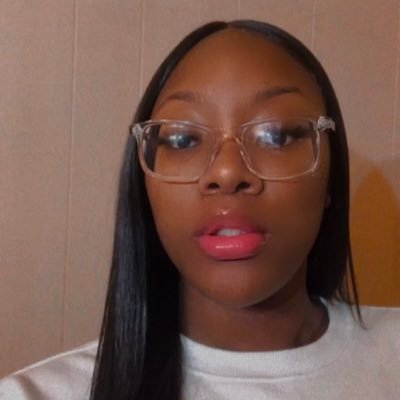 ig : @ thatss.amirah 🤍!