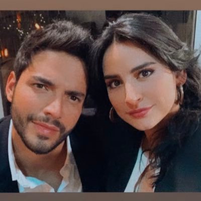 -fan page- Apoyando a todo el elenco de enfermeras ✨Carlia supporter✨ Ig: @enfermerasxcollage