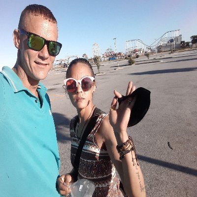 LareezVan's profile picture. 