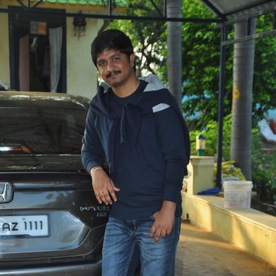 Praveen19486911's profile picture. 