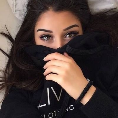 لعنت به پدر و مادر هرکس که اینجا آشغال بریزد.
🏳️🌈