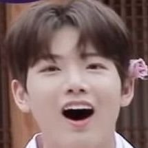 dbco_0912's profile picture. 하트가 막 쿵쿵쿵....