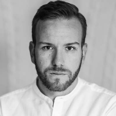 UX & UI designer working in a blockchain and cloud solution industry.