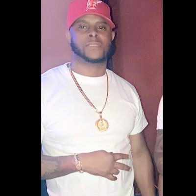 Waynemalcolm14's profile picture. 