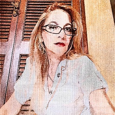 Venezolana .Amante de la tecnología y del chocolate. 90 % realista 10 % soñadora ahh y me encanta el mocca .