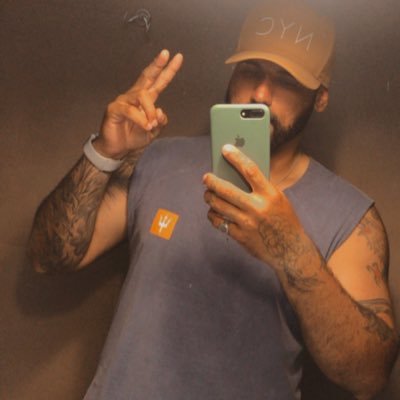 rico, bonito, famoso e mentiroso 🦦 instagram: @buel_felix