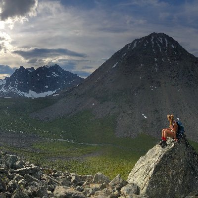 sofie_lundgren's profile picture. MD&PhD doing clinical work in HUS and research at @helsinkiuni. Somatic mosaicism, hematology, immunology, T cells. @sofielundgren.bsky.social