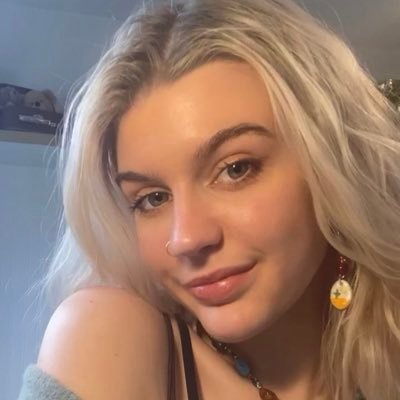 georgiakiddier_'s profile picture. 