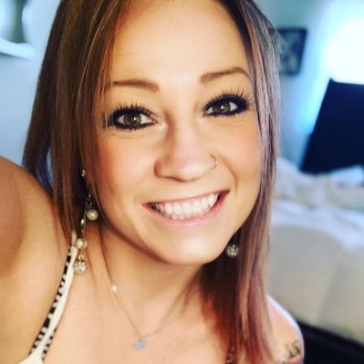 Krystalrj14's profile picture. 💔😘🙄🤣🤷‍♀️