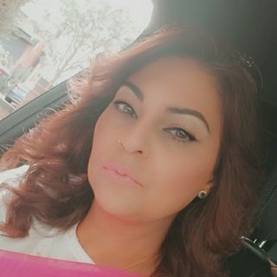 sbba9's profile picture. My own boss works in #radio and #events #cancerwarrior  https://t.co/mbiRYSPV1q  #wife #mother #friend