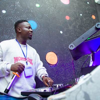 Radio Disc Jockey💿 |||||••••• ||| IG: DjGrandPa1 ||
 for bookings: ✉ DjGrandPa4GH@gmail.com or ☎ +233241128027 +233207978321 #DjGrandPa official💯