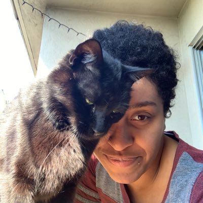 Dancer 💃🏽 • Actor 🎭• Cat Enthusiast 🐈 • Lover of distilled spirits and all things cheese 🧀🍸