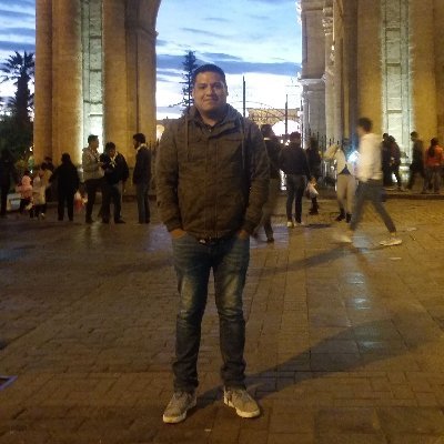 LukasterX's profile picture. Yo me ajusto a la vida pero la vida no es justa