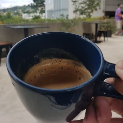 springtimevibes's profile picture. extraordinary me