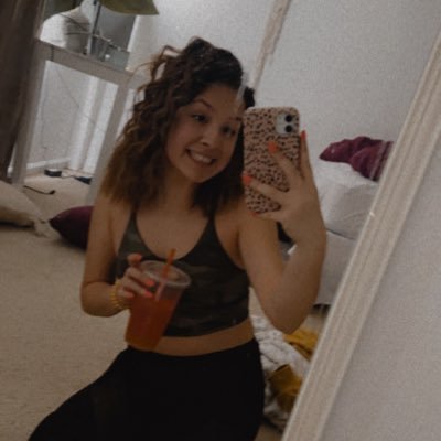 emma56544301's profile picture. 