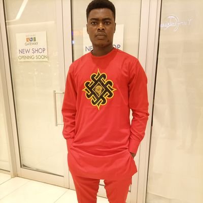 SamuelCee6's profile picture. I'm back