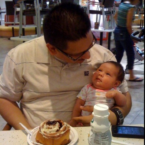 aleks_az's profile picture. I sometimes read or write in an English accent. ☕️