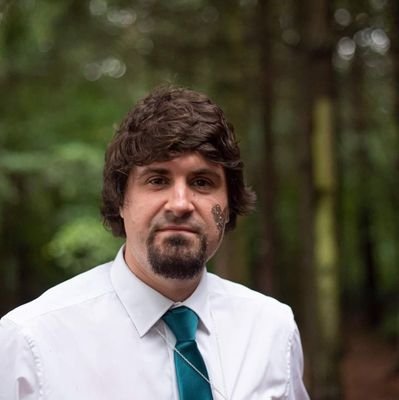 JamesDrawneek's profile picture. Software Engineer / Graphic Designer / Photographer