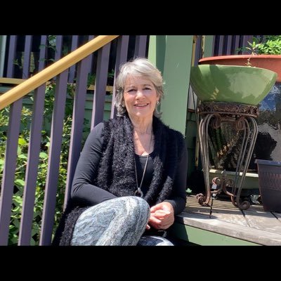 donnaperch's profile picture. Realtor,gardener,mother, reader,wife to Murray of Wfd Train Sta fame,interested in social media, reconnecting with friends & family, all things about Westfield