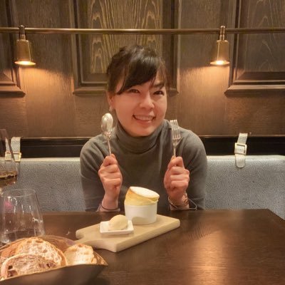 ゲーム、食べ物を作ると食べる、写真を撮る, 旅行する、何でも大好きです。ใช้ชีวิตเต็มที่ อย่างมีความสุขทุกวัน, Happy everyday.