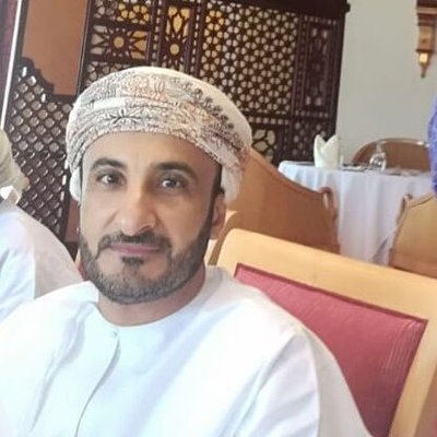 ‏‏متأمل في شؤون الإنسان والحياة