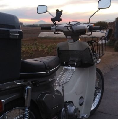 バイク遍歴→today→スーパーカブ50カスタム(盗難)→SR400(売却)→SR400(復活・売却)→スクーピー(笑)→スーパーカブ90カスタム(2021~)