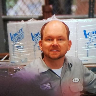 arrayops's profile picture. DevOps, Programming and Science 🧪