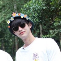 ππππ (π³πππ) βοΈ (@yoonwaddyhlaing) 's Twitter Profile