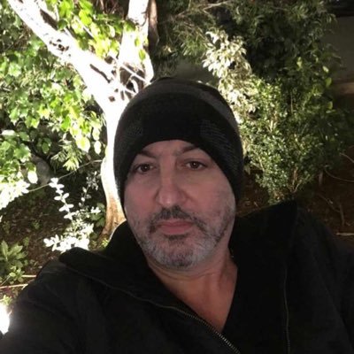 AliElnakib's profile picture. looking to do same changes and shear all people around the world .....