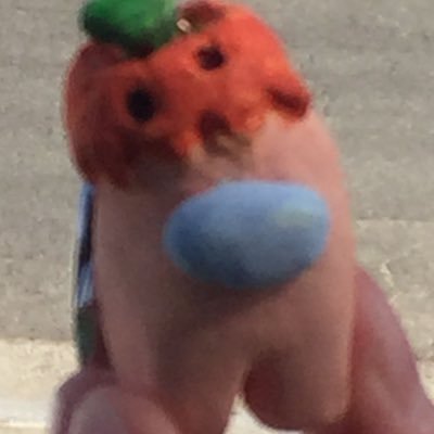 bluegal20926657's profile picture. There’s an imposter amongus.... I know who, do you?