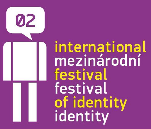 Mezinárodní festival zkoumající lidskou identitu z pohledu umění a vědy.
http://t.co/QIVua2lMpw