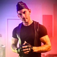 Sir Willyum (@poppersgod) 's Twitter Profile