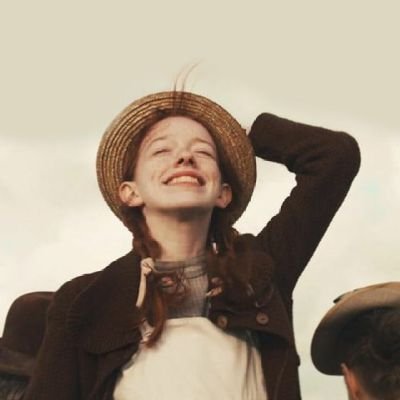 Just a fan page. Lover of the best series ever created. 'It's not what the world holds for you, it is what you bring to it'. #MatthewAdoptMe #renewannewithane