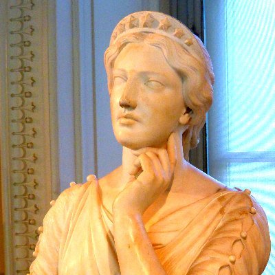 ElleleighR's profile picture. Give me a book and a cup of coffee and let me read! Author of unpublished but publishable manuscripts. Devoted to literature, old and new.