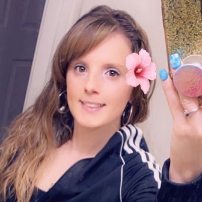 katiebabimason's profile picture. #TikTok @Katie.babi.skates #Instagram-@Katie.Babi.skates