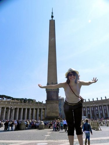 aerielhartman's profile picture. I am from BC, love antiques and could build a pretty decent fort out of all the books I own.